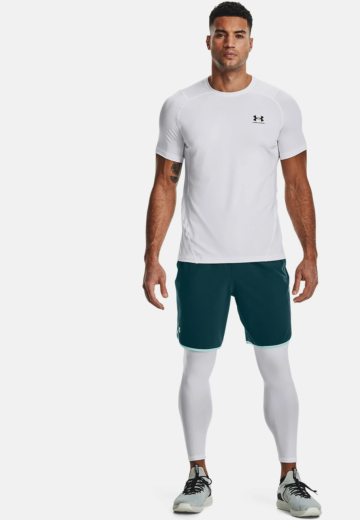 Legginsy - white // black Under Armour Legginsy - White // Black -Under Armour shop ba849e942daf4dd8990b999194ec1466