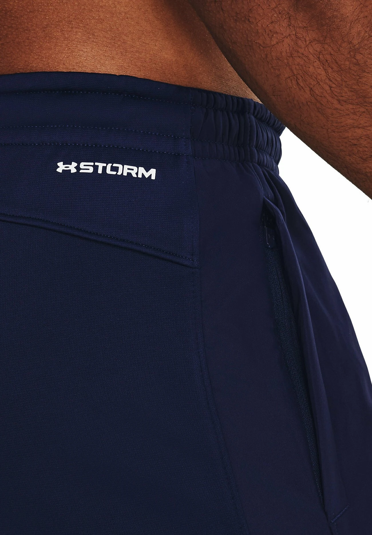 UA AF STORM - Spodnie treningowe - midnight navy Under Armour UA AF STORM - Spodnie Treningowe - Midnight Navy -Under Armour shop bdf53c10765f4ad6baa5c261543c5d41