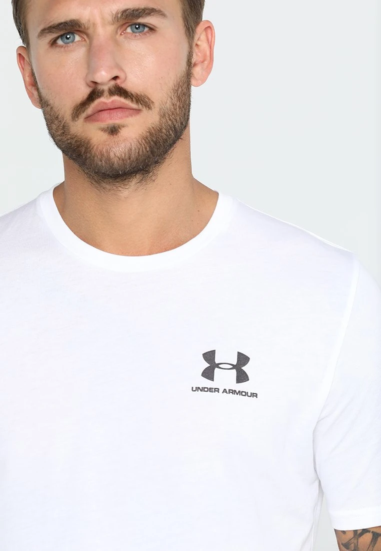 SPORTSTYLE LC SS - T-shirt basic - white/black Under Armour SPORTSTYLE LC SS - T-shirt Basic - White/black -Under Armour shop beb00384cf3b458a97241dfdfe16a9a8