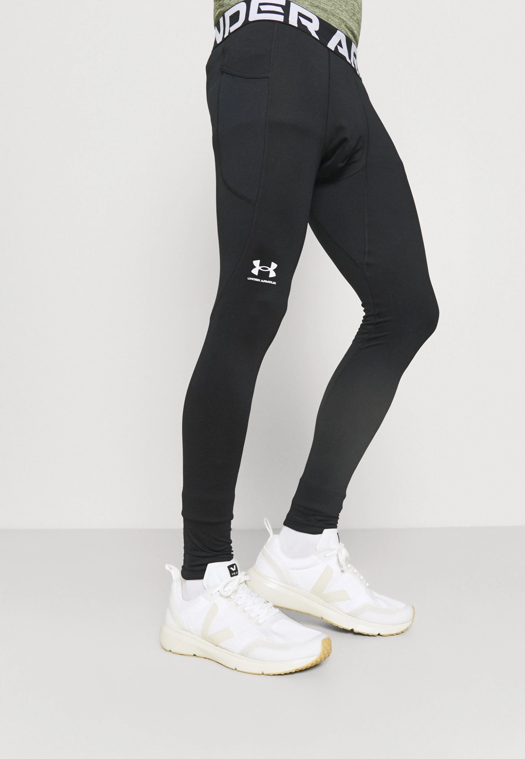 Legginsy - black Under Armour Legginsy - Black -Under Armour shop c3457234de48405abe34f950e4aeb0a0 scaled