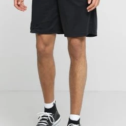 Under Armour TECH MESH - Krótkie Spodenki Sportowe - Black/pitch Gray