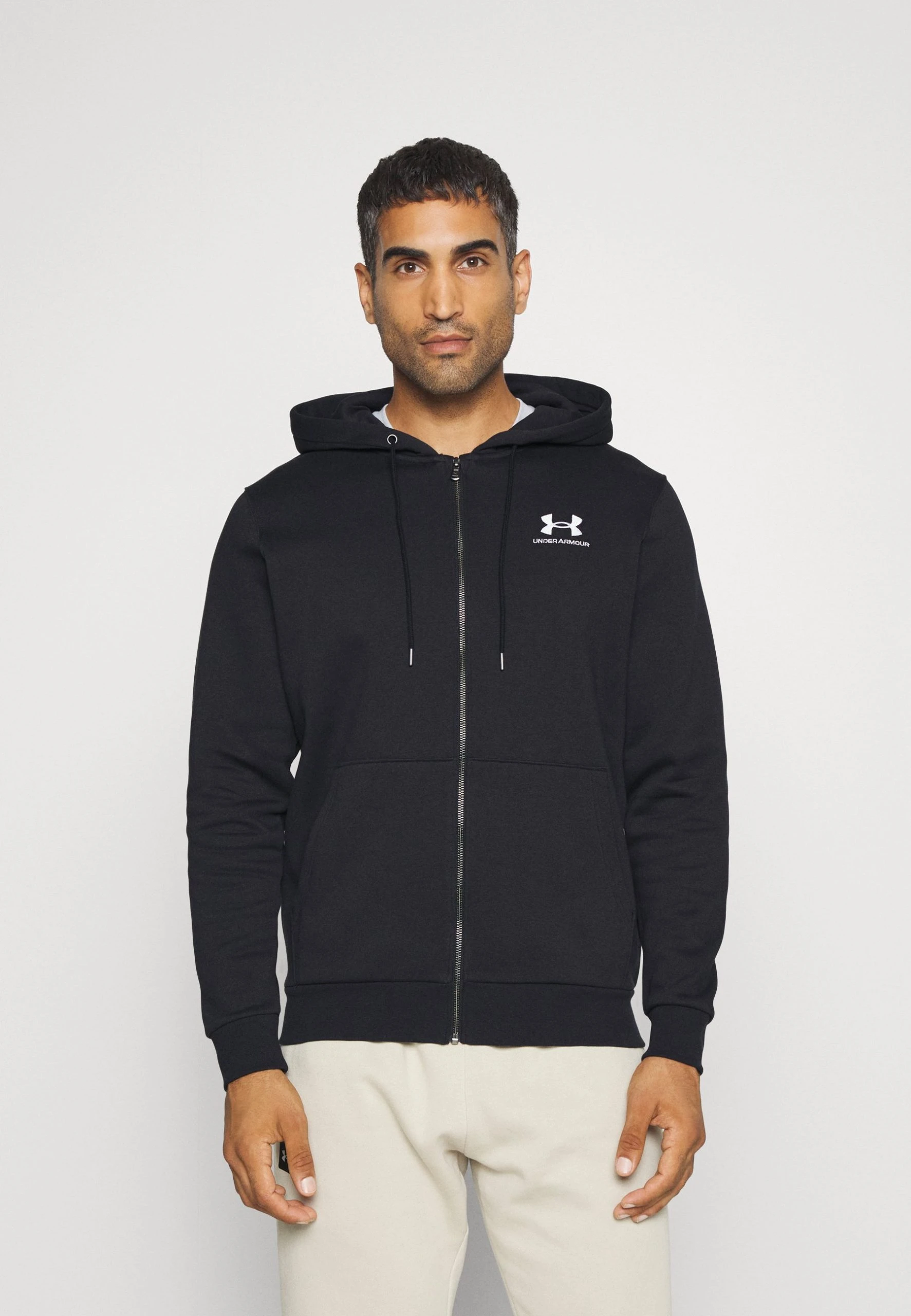 Under Armour ESSENTIAL - Bluza Rozpinana - Black/white 1 Under Armour ESSENTIAL - Bluza Rozpinana - Black/white