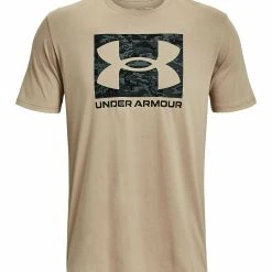 Under Armour ABC CAMO BOXED LOGO - T-shirt Z Nadrukiem - Sahara -Under Armour shop e451500f799b4ed2ac475546dd69b03f