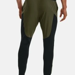 Under Armour UNSTOPPABLE - Spodnie Treningowe - Marine Od Green 2 Under Armour UNSTOPPABLE - Spodnie Treningowe - Marine Od Green -Under Armour shop e46ab793d64c4483b7c61855f5d046ee