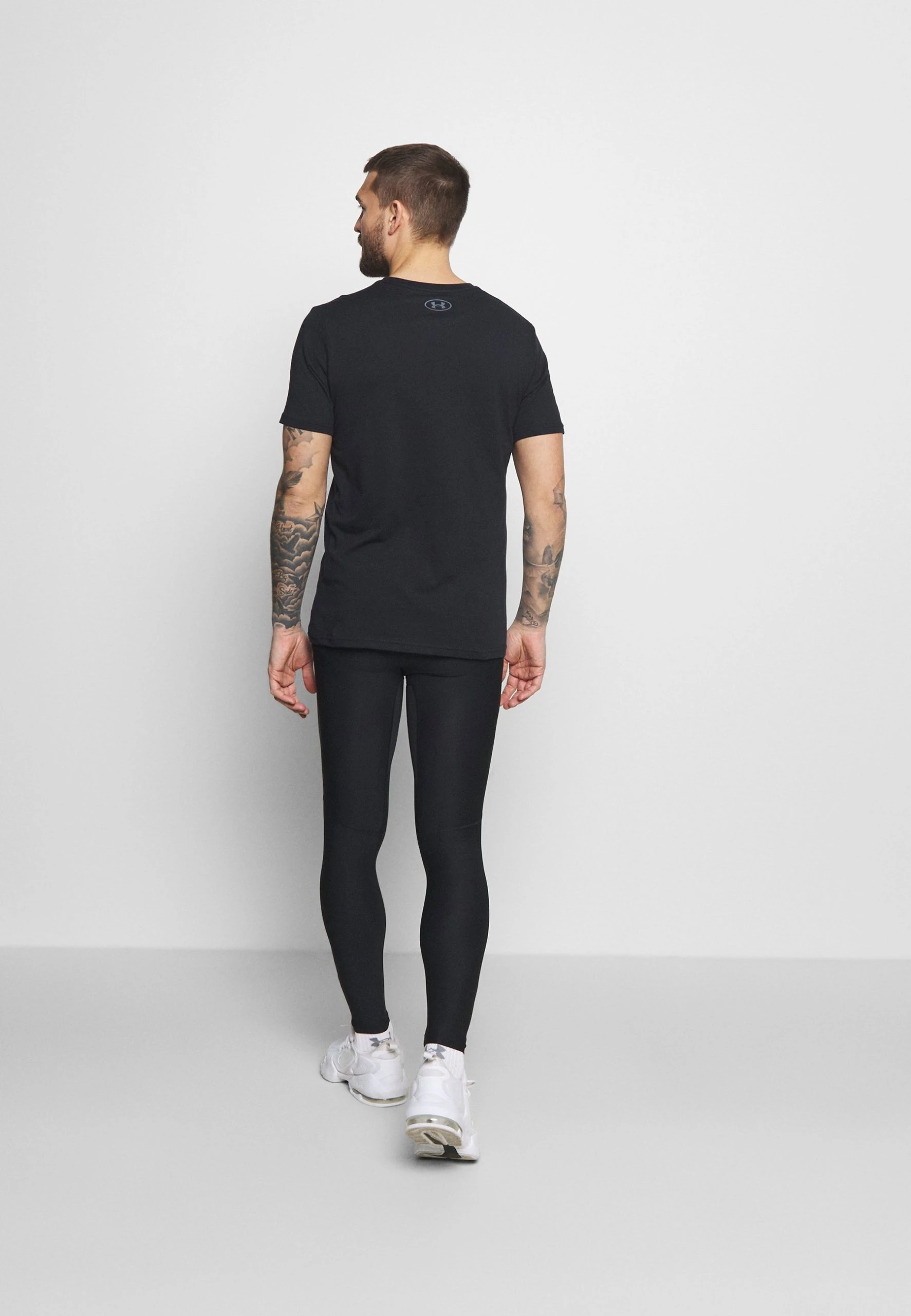 Legginsy - black Under Armour Legginsy - Black -Under Armour shop e6edd3c403fd4e898ad8cb87b3504dd4 scaled