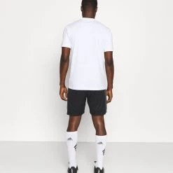 Under Armour CHALLENGER - Krótkie Spodenki Sportowe - Black/white 6 Under Armour CHALLENGER - Krótkie Spodenki Sportowe - Black/white -Under Armour shop ed26f2f477ae4e2fb6644ff6bbbcc2c3 scaled