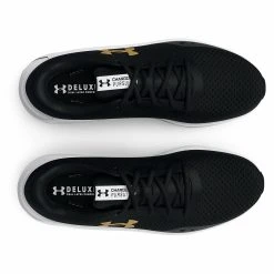 Under Armour CHARGED PURSUIT 3 - Obuwie Do Biegania Treningowe - Black -Under Armour shop fdd959baf67c4a368cc3d202c348ab90